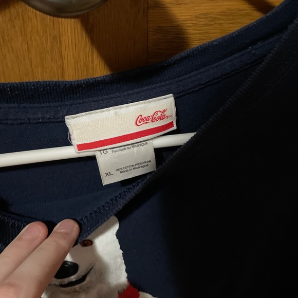 Coca-Cola polar bear shirt - Picture 3 of 3